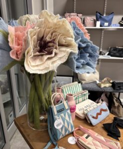 Jätte Pion i Ull (finns i fler färger)