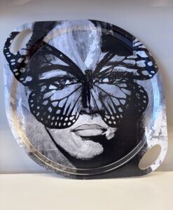 Bricka Golden Butterfly B/W